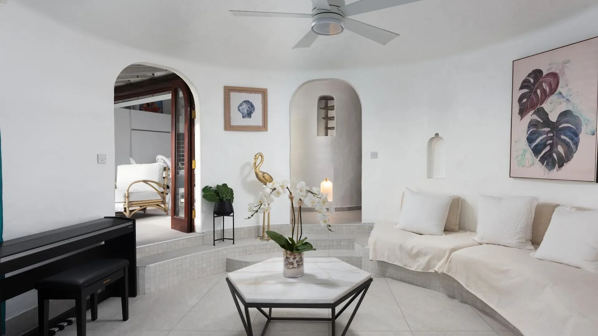 Coralita Apartments Saint Michael