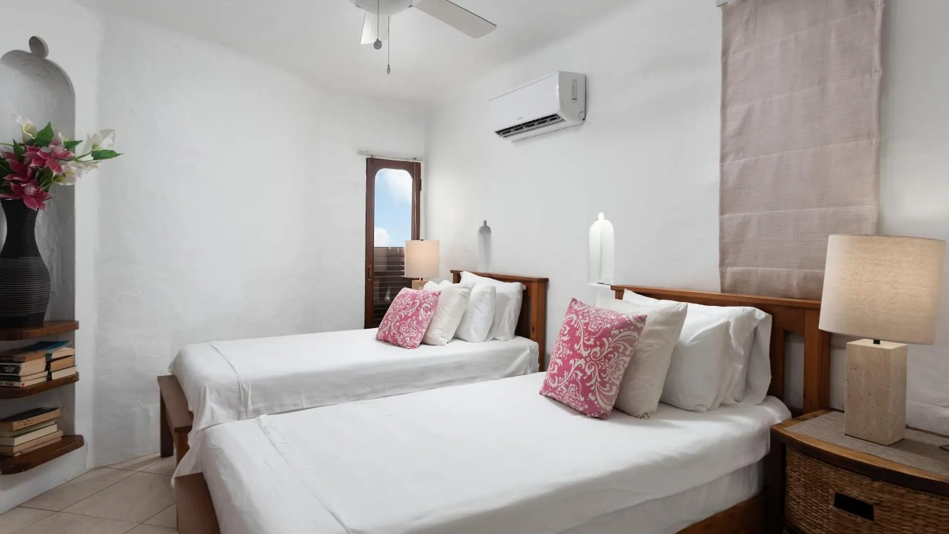 Coralita Apartments Saint Michael Barbados